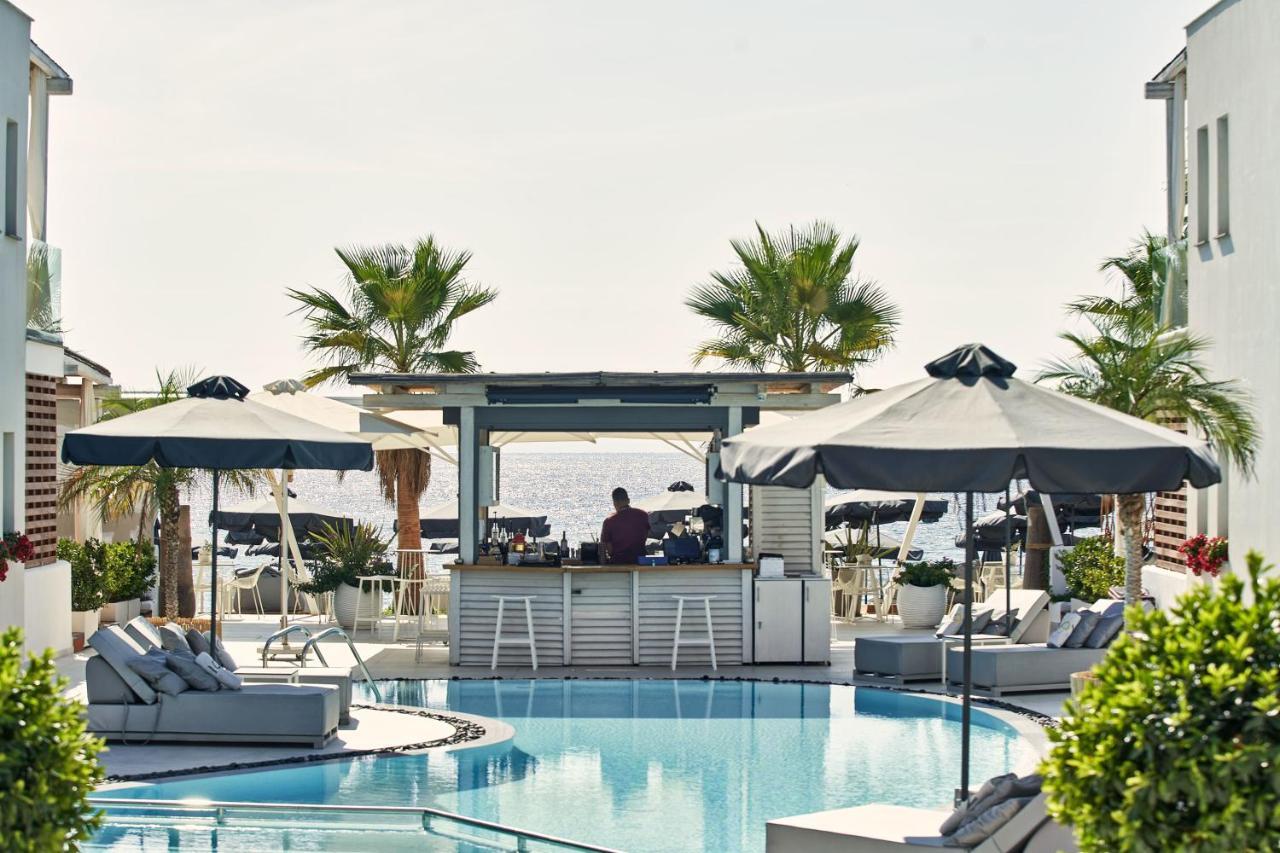 פוטוס Icon Suites מראה חיצוני תמונה
